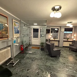 Paris Otel