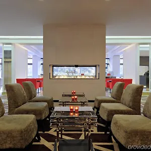 Radisson Blu Conference Hotel, Otel