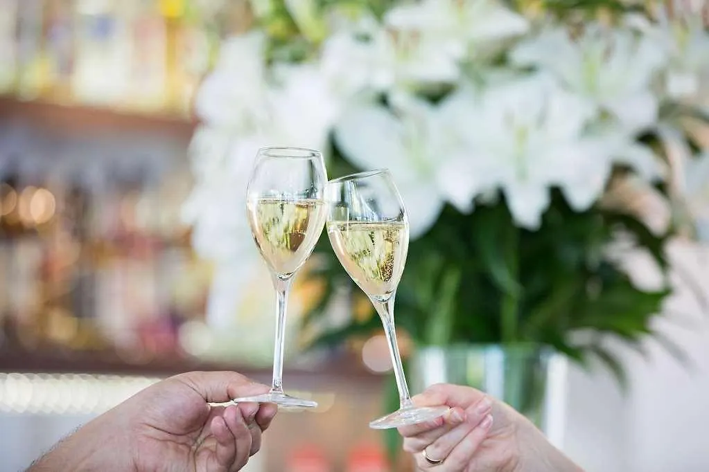 Auszeit Hotel Duesseldorf - Das Fruehstueckshotel - Partner Of Sorat Hotels Düsseldorf