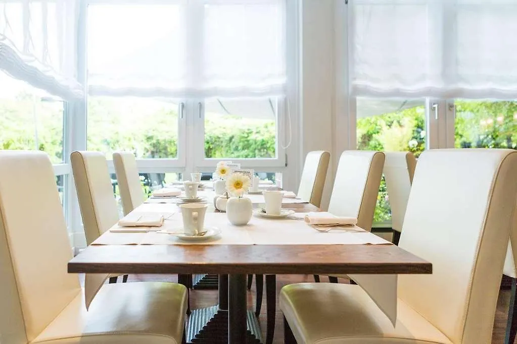 ***  Auszeit Hotel Duesseldorf - Das Fruehstueckshotel - Partner Of Sorat Hotels Tyskland